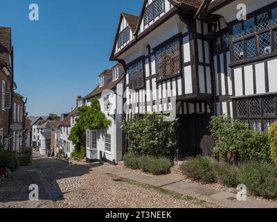 The Mermaid Inn sur Mermaid Street, Rye, East Sussex, Royaume-Uni. Banque D'Images