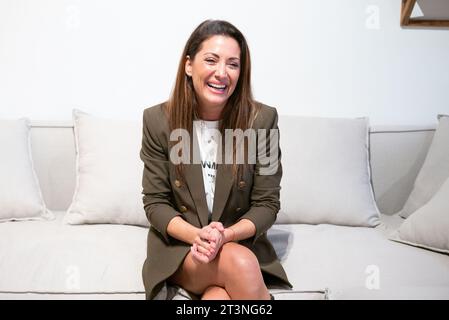 Nagore Robles assiste à l'inauguration de la nouvelle galerie mimma à Madrid, le 26 octobre 2023, Espagne Banque D'Images