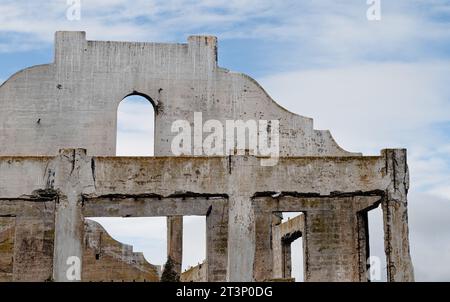 La structure de la maison du gardien sur l'île d'Alcatraz a été brûlée Banque D'Images