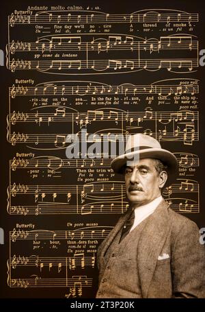 Giacomo Puccini, 1858 –1924, compositeur italien, édité numériquement d’après une photographie de Wilhelm Willinger, notes de l’opéra Madame Butterfly Banque D'Images