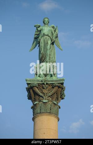 Göttin Concordia auf der Jubiläumssäule, Schloßplatz, Stuttgart, Bade-Württemberg, Deutschland Banque D'Images