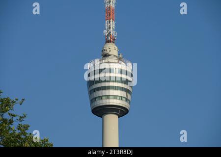 SWR Fernsehturm Stuttgart, Hoher Bopser, Stuttgart, Baden-Württemberg, Deutschland *** SWR TV Tower Stuttgart, Hoher Bopser, Stuttgart, Baden Württemberg, Allemagne crédit : Imago/Alamy Live News Banque D'Images