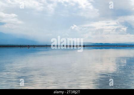 Le Royaume du ciel du lac salé de Chaka dans la province de Qinghai, en Chine Banque D'Images