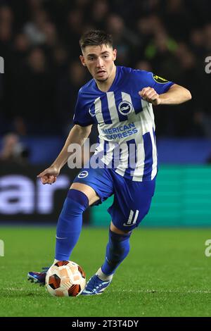 Brighton, Royaume-Uni. 26 octobre 2023. Billy Gilmour (11 Brighton) lors du match de football UEFA Europa League entre Brighton et Ajax à Brighton et Hove Albion Stadium à Brighton, Angleterre. (James Whitehead/SPP) crédit : SPP Sport Press photo. /Alamy Live News Banque D'Images