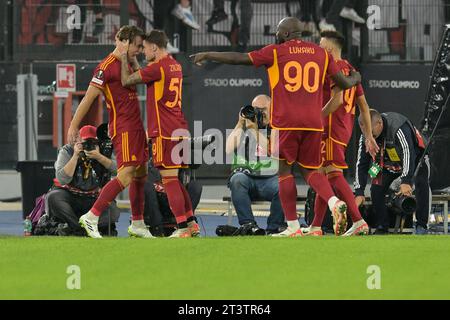 Rome, Italie, 26 octobre 2023 Edoardo Bove de L'AS Roma jubilate après avoir marqué le but 1-0 dans la 01e minute The Roma vs Slavia Praga UEFA Europa League football Match Credit:Roberto Ramaccia/Alamy Live News Banque D'Images