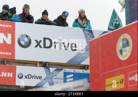 Sport und Werbung Viessmann Rodel Welt Cup Herren à Koenigssee, Deutschland am 04.01.2015 Banque D'Images