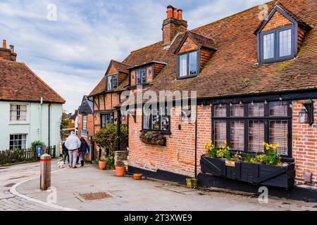 Village tranquille de Hamble dans le Hampshire. Hamble-le-Rice, Eastleigh, Hampshire, Angleterre, Royaume-Uni, Europe Banque D'Images