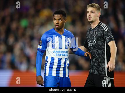 BRIGHTON, Royaume-Uni - 26 octobre 2023 : Ansu Fati de Brighton & Hove Albion se penche sur le match du groupe B de l'UEFA Europa League entre Brighton et Hove Albion Banque D'Images