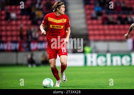 Trnava, Slovaquie. 26 octobre 2023. Lucas Hey (19) du FC Nordsjaelland vu lors du match de l'UEFA Conference League entre le Spartak Trnava et le FC Nordsjaelland au stade Anton Malatinsky de Trnava. (Crédit photo : Gonzales photo/Alamy Live News Banque D'Images