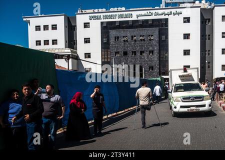 Michael Bunel/le Pictorium - Gaza - conflit israélien - 14/05/2018 - Palestine/Gaza/Gaza - Hôpital Al-Shifan, où travaillait le Dr Ayman Abu al-AWF. Il a été tué avec toute sa famille par une frappe israélienne sur son immeuble dans la nuit du dimanche 16 mai 2021. Ce spécialiste des maladies respiratoires avait conçu l’unité coronavirus de l’hôpital al-Shifa, la plus grande et la plus ancienne de l’enclave. L’hôpital Al-Shifan en pleine effervescence lors des événements organisés à l’occasion du 70e anniversaire de la Nakba. 14 mai 2018. 14 mai 2018. Malaka. Gaza. Palestine. Banque D'Images