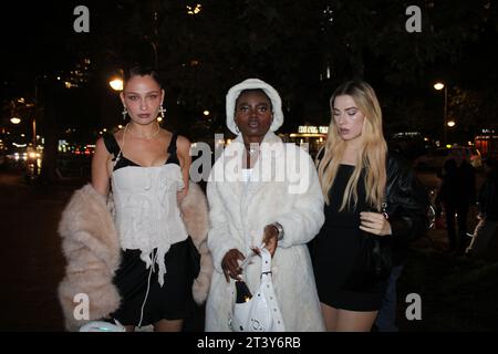 Anastasia Borisova, Noella Mbomba und Gast BEI der Verleihung der Bunte New faces Award Music 2023 im 808 Club. Berlin, 26.10.2023 Banque D'Images