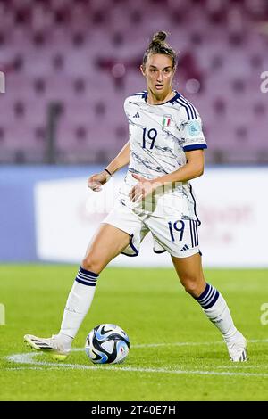 Salerne, Italie. 27 octobre 2023. Martina Lenzini de l'Italie lors du match de la Ligue des nations féminine de l'UEFA entre l'Italie féminine et l'Espagne féminine au Stadio Arechi le 27 octobre 2023 à Salerne, en Italie. Crédit : Giuseppe Maffia/Alamy Live News Banque D'Images