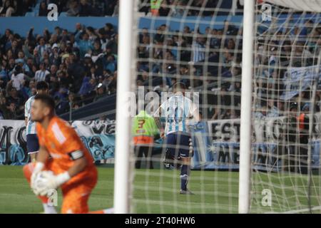 Avellaneda, Argentine, 24, octobre 2023. Emiliano Vecchio du Racing Club célèbre le premier but de son équipe pour marquer le score pendant le match entre deux Banque D'Images