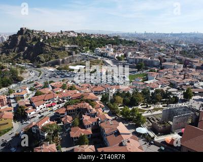 Hacı la mosquée Bayram Veli et le château d'Ankara Drone Images à Ankara Turquie en 2023 Banque D'Images