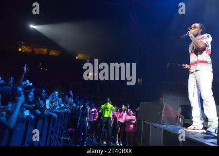 Coral Gables, États-Unis. 26 octobre 2023. CORAL GABLES, FLORIDE - 26 OCTOBRE : le rappeur Quavo se produit sur scène lors du concert de l'Université de Miami Homecoming au Watsco Center le 26 octobre 2023 à Coral Gables, Floride. (Photo de JL/Sipa USA) crédit : SIPA USA/Alamy Live News Banque D'Images