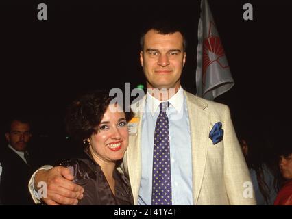 **PHOTO DE FICHIER** Richard Moll est décédé. Claire France Perez et Richard Moll Circa 1980 crédit : Ralph Dominguez/MediaPunch Banque D'Images