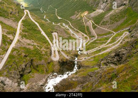 Une vue aérienne de la route de Trollstigen en Norvège Banque D'Images