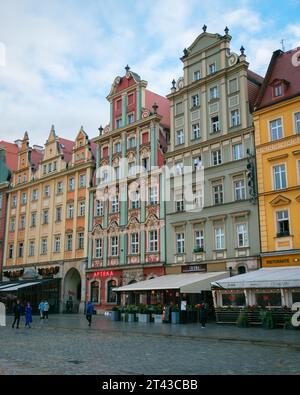 Architecture sur la place du marché, à Wrocław, Pologne Banque D'Images