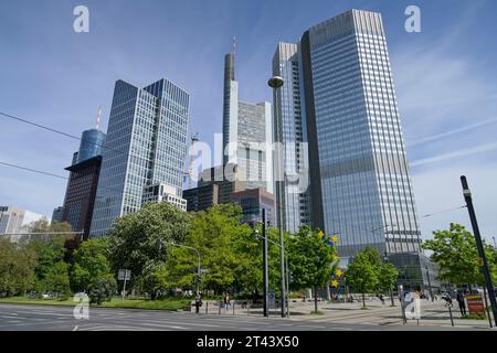 Banken, Hochhäuser, Taunustor, Gallusanlage, Francfort, Hessen, Deutschland Banque D'Images