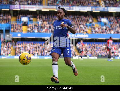 28 octobre 2023 ; Stamford Bridge, Chelsea, Londres, Angleterre : Premier League football, Chelsea contre Brentford ; Raheem Sterling de Chelsea Banque D'Images