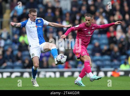 Ewood Park, Blackburn, Royaume-Uni. 28 octobre 2023. Championship football, Blackburn Rovers contre Swansea City ; crédit : action plus Sports/Alamy Live News Banque D'Images