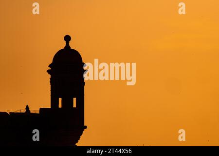 Őrségben poste de guet à Senglea, l'une des trois villes qui surplombent la capitale de Malte, la Valette Banque D'Images