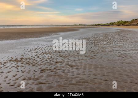 Streedagh Beach est une plage Pavillon Bleu située sur la Wild Atlantic Way dans le comté de Sligo, en Irlande. Banque D'Images