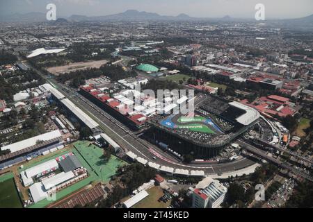 Mexico, Mexique. 28 octobre 2023. Une vue aérienne du circuit. 28.10.2023. Formula 1 World Championship, Rd 20, Grand Prix du Mexique, Mexico, Mexique, jour de qualification. Le crédit photo doit se lire : XPB/Press Association Images. Crédit : XPB Images Ltd/Alamy Live News Banque D'Images