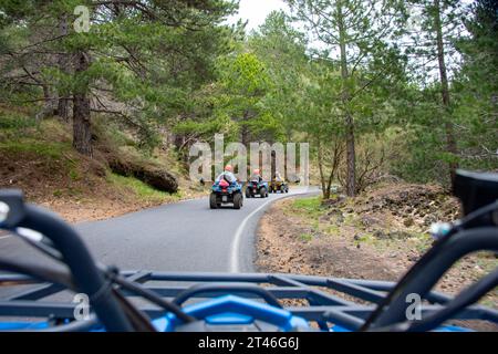 Quad Biking sur l'Etna - Italie Banque D'Images