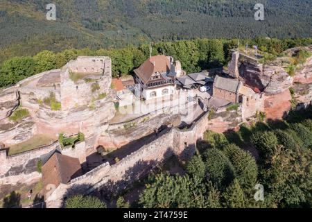 France, Bas-Rhin (67), le Haut-Barr, en allemand Hohbarr (vue aérienne) // France, Bas Rhin, le Haut-Barr (vue aérienne) Banque D'Images