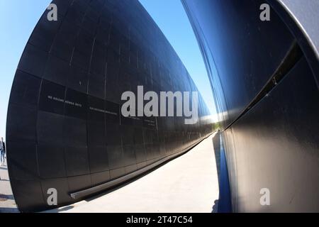 Estland- Fotoeindruecke aus Tallinn-Estland auf einer Kreuzfahrt mit dem Kreuzfahrtschiff die Ostsee entlang. Mahnmal der Opfer von Stalinismus und Kommunismus in Tallin, Mahmmal Kommunismus Stahlinismus, Estland-Tallinn *** Estonie photos de Tallinn Estonie sur un bateau de croisière le long de la mer Baltique mémorial des victimes du stalinisme et du communisme à Tallinn, mémorial communisme steelinisme, Estonie Tallinn crédit : Imago/Alamy Live News Banque D'Images