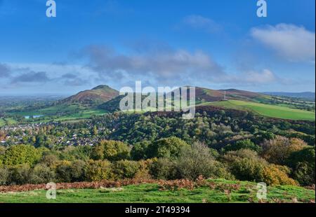 CAER Caradoc, Helmeth, The Wrekin, Hope Bowdler Hill et Hazler Hill vus de Ragleth Hill, Church Stretton, Shropshire Banque D'Images