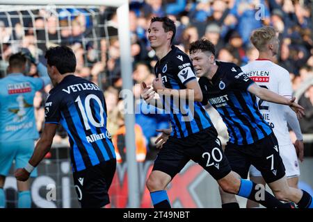 Bruges, Belgique. 29 octobre 2023. Hans Vanaken du Club célèbre après avoir marqué lors d'un match de football entre le Club Brugge et le Royal Antwerp FC, dimanche 29 octobre 2023 à Brugge, le jour 12 de la saison 2023-2024 de la Jupiler Pro League première division du championnat belge. BELGA PHOTO KURT DESPLENTER crédit : Belga News Agency/Alamy Live News Banque D'Images