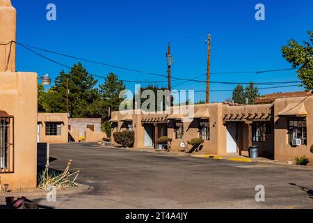 El Camino Motor Hotel le long de la route 66 à Albuquerque, Nouveau-Mexique, États-Unis [pas d'autorisation de l'établissement ; licence éditoriale uniquement] Banque D'Images