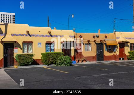 Tewa Lodge le long de la route 66 à Albuquerque, Nouveau-Mexique, États-Unis [pas d'autorisation du propriétaire ; licence éditoriale uniquement] Banque D'Images