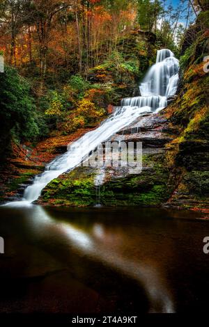 Chutes de Dingmans dans les Poconos, Pennsylvanie Banque D'Images