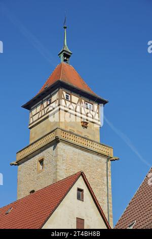 Haute tour de guet historique construite au 13e siècle, tour de la ville, Waiblingen, Baden-Wuerttemberg, Allemagne Banque D'Images