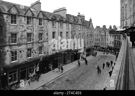 Vue sur Victoria Street, Édimbourg, Écosse, Royaume-Uni Banque D'Images