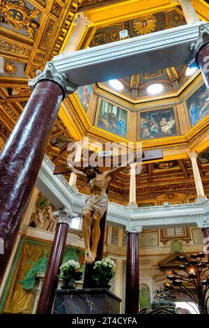 Intérieur du baptistère du Latran, Rome, Italie Banque D'Images