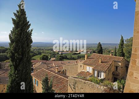 Toits du Village viticole des Côtes-du-Rhône de Gigondas dans le Vaucluse France Banque D'Images