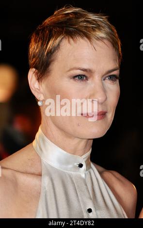 Robin Wright, House of Cards Netflix projection, Odeon West End, Leicester Square, Londres, Royaume-Uni Banque D'Images