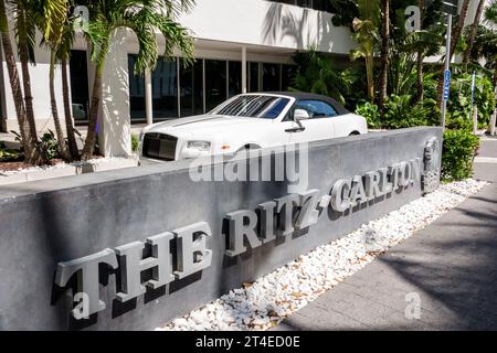 Miami Beach Floride, extérieur, entrée principale de l'hôtel, Lincoln Road, le Ritz-Carlton, South Beach enseigne, hôtels motels entreprises Banque D'Images