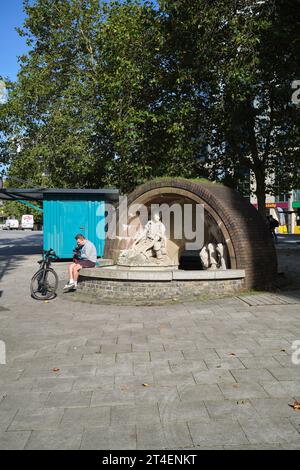 King George V Memorial Fountain Bristol Somerset Angleterre Royaume-Uni Banque D'Images