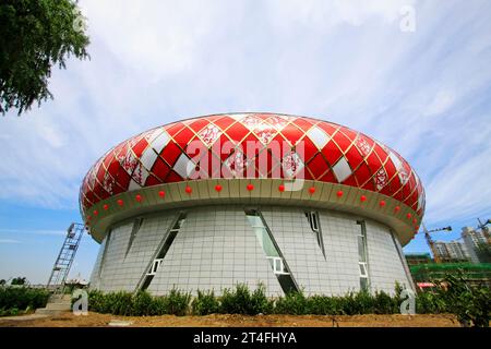 COMTÉ de LUANNAN - SEPTEMBRE 15 : Musée d'art, apparition architecturale le 15 septembre 2014, comté de Luannan, province du Hebei, Chine Banque D'Images