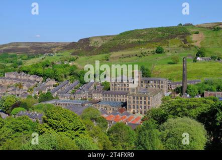 Marsden : Old Bank Bottom Mill à Marsden près de Huddersfield à Colne Valley, Kirklees, South Pennines, West Yorkshire, Angleterre, ROYAUME-UNI Banque D'Images