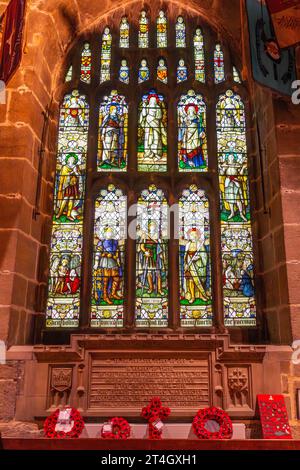 Le vitrail de l'église Holy Trinity à Skipton, Yorkshire. Banque D'Images