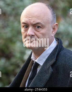 Londres, Royaume-Uni. 31 octobre 2023. Les témoins de l'enquête Covid arrivent Dominic Cummings crédit : Ian Davidson/Alamy Live News Banque D'Images