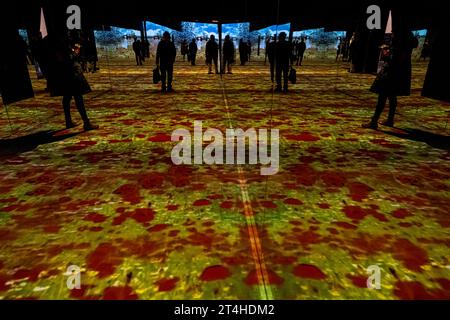 Madrid, Espagne. 27 octobre 2023. L'exposition "Monet" avec plus de 50 chefs-d'œuvre du Musée Marmottan Monet à Paris. © ABEL F. ROS/ALAMY Banque D'Images