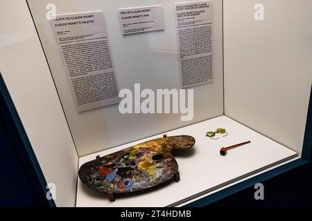 Madrid, Espagne. 27 octobre 2023. L'exposition "Monet" avec plus de 50 chefs-d'œuvre du Musée Marmottan Monet à Paris. © ABEL F. ROS/ALAMY Banque D'Images