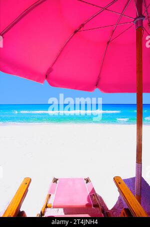 Vue depuis Parapluie et chaise à destin, Floride Banque D'Images